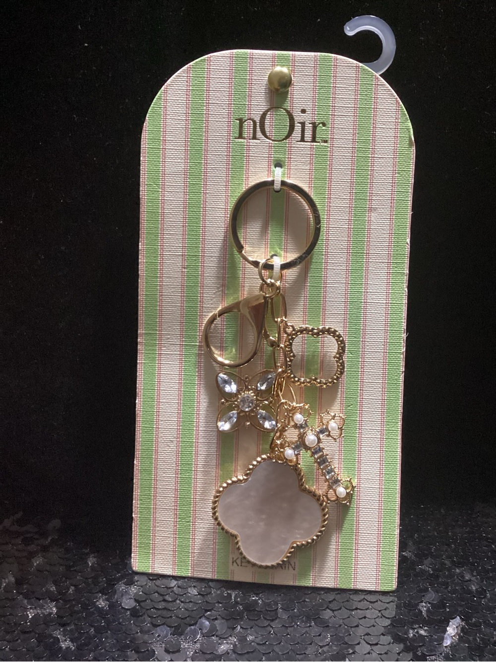 nOir Jewelry Gold-tone Floral & Clover Keychain with Mother-of-Pearl Charm